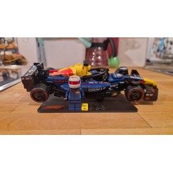 Formule 1 Lego, avec sont support impirmé en 3D